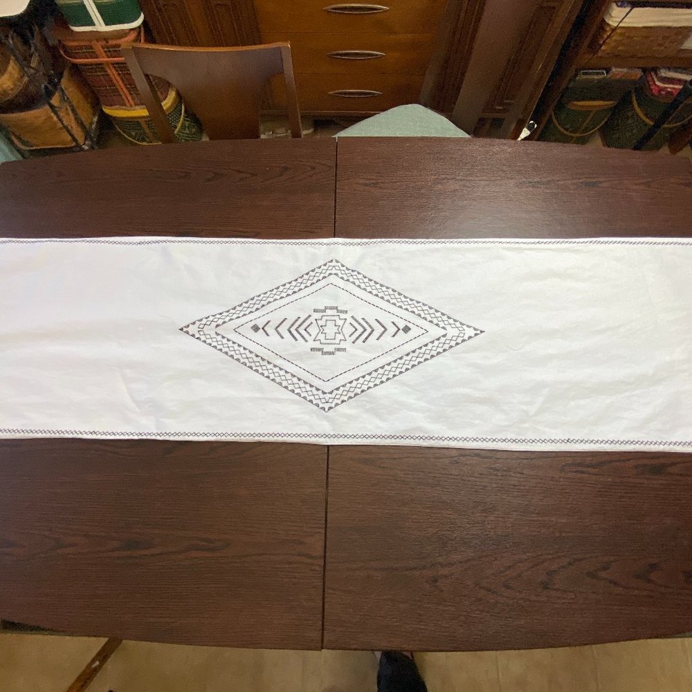 Pottery Barn Table Runner Diamond 17" x 100"